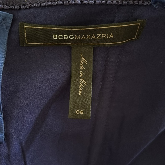 BCBG BGBGMAXAZRIA Inga One Shoulder SILK Printed Maxi Dress Sz 6 Whimsy Goth - Picture 9 of 13